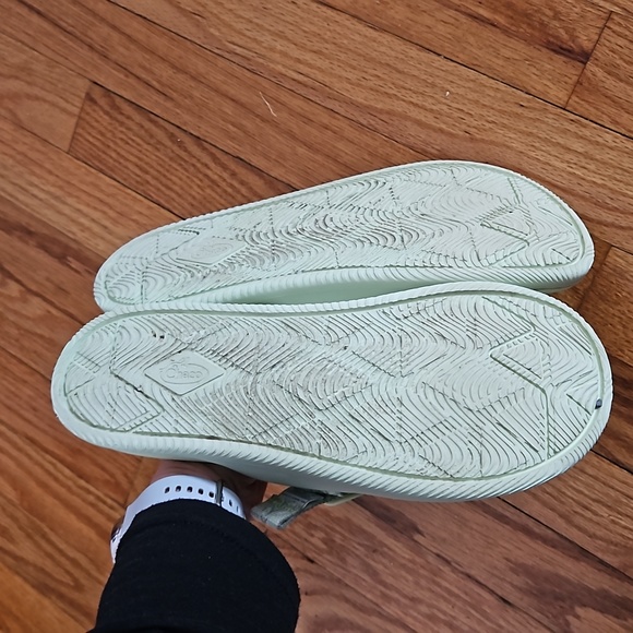 Chaco sliper sandals lime green, womens 10, very comfortable - Picture 6 of 8